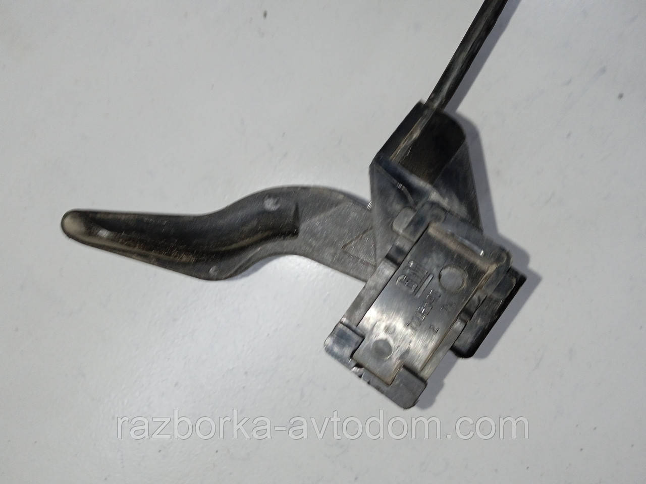 Трос капота Opel Vectra B (1995-2002) OE:90463687
