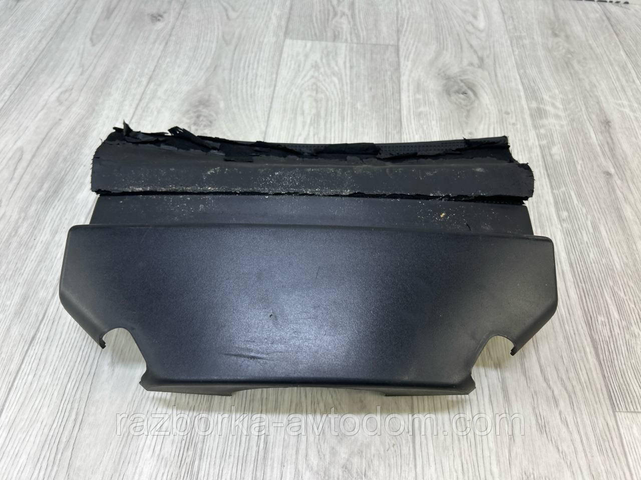 Накладка / Кожух кермової колонки верхній Opel Astra H OE:13186374, 331985437