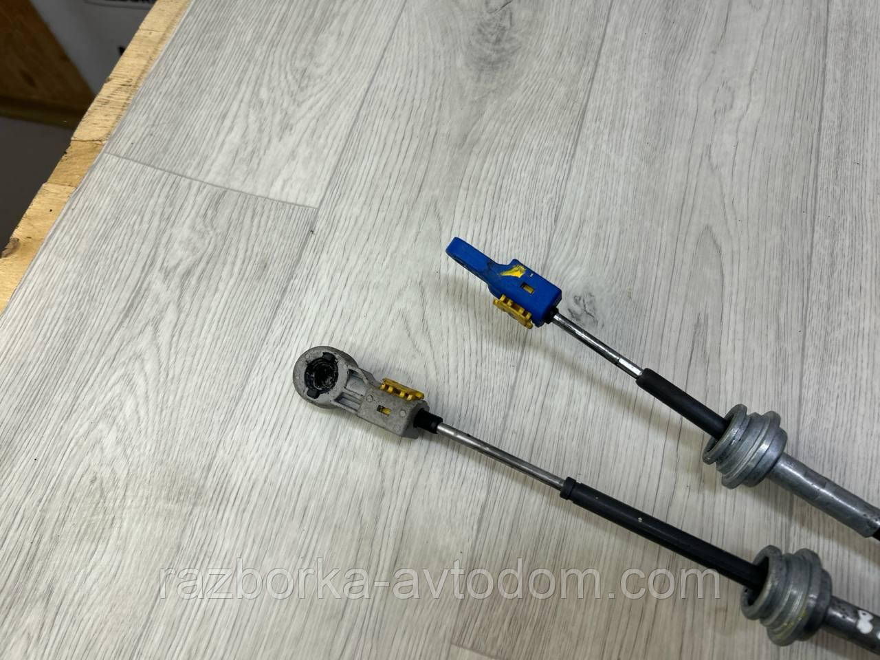 Троса кп (куліси) комплект (5-ступка) Peugeot 308 (07-13), Citroen C4 II OE:2444GH