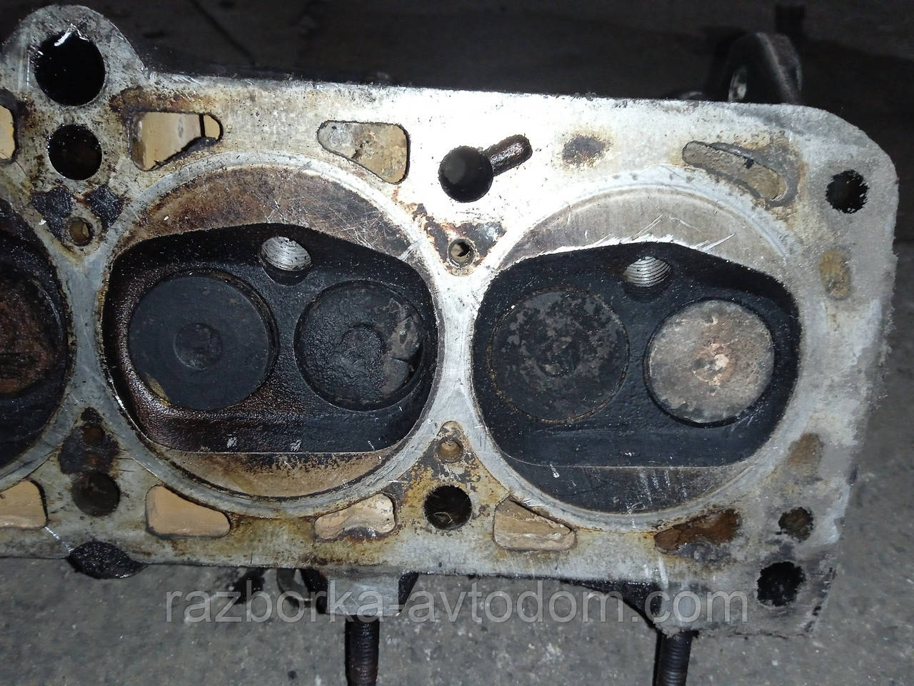 Головка блока циліндрів (ГБЦ) VW Golf 2, Audi 80 B2, Jetta, Scirocco 1.6L (1983-1992) OE:049103373 фото 2