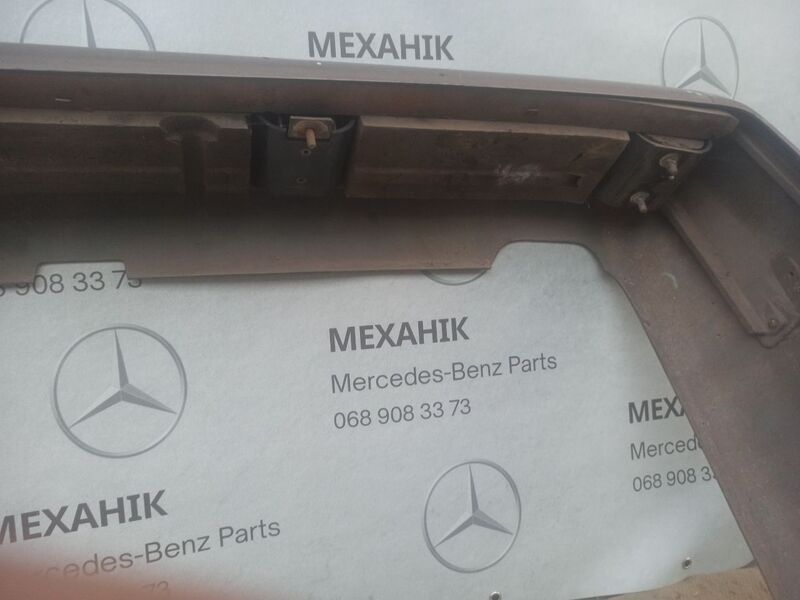 Бампер Mercedes-Benz E-Class W124