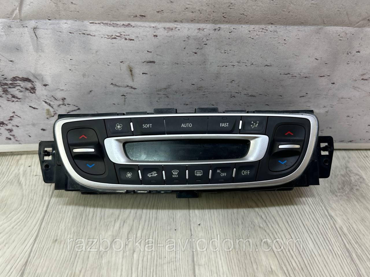 Блок керування пічки (клімат контролем) Renault Scenic 3 (09-), Megane 3 OE:275109409R