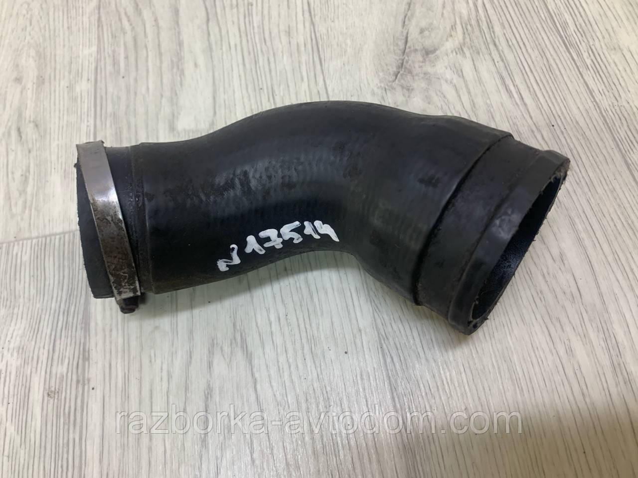 Патрубок інтеркулера Mercedes Vito W638 (1996-2003) 2.2CDI, OE: A6385282982
