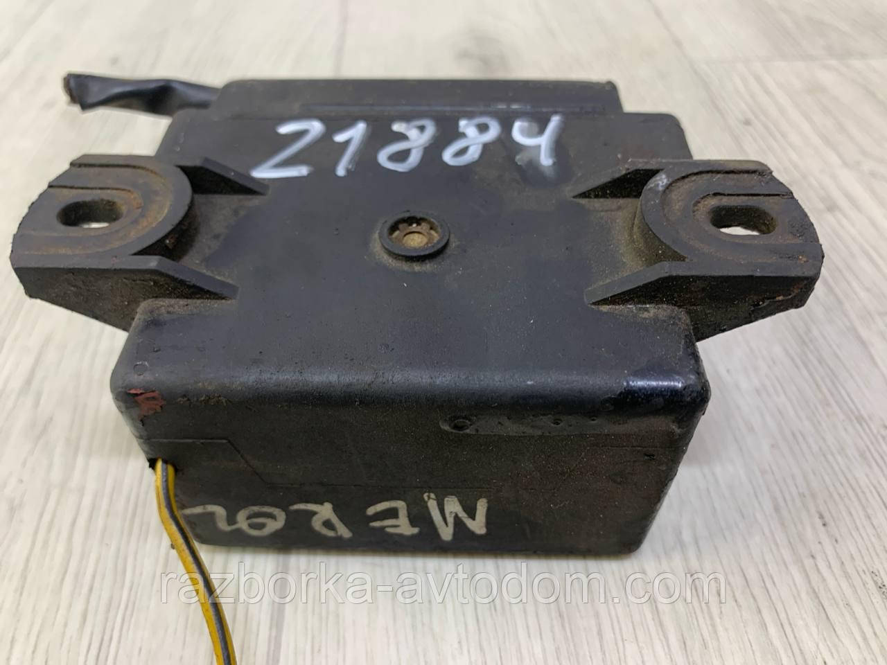 Реле свічок розжарювання Mercedes W124, 190 W201, W631 Е:0015459732