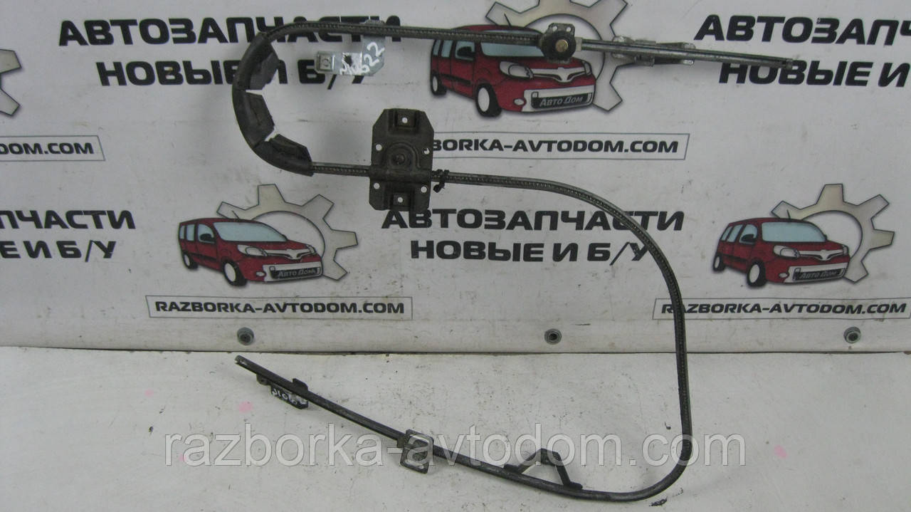 Склопідіймач передній правий (механічний) BMW 3 E30 (1982-1994) OE:1906854