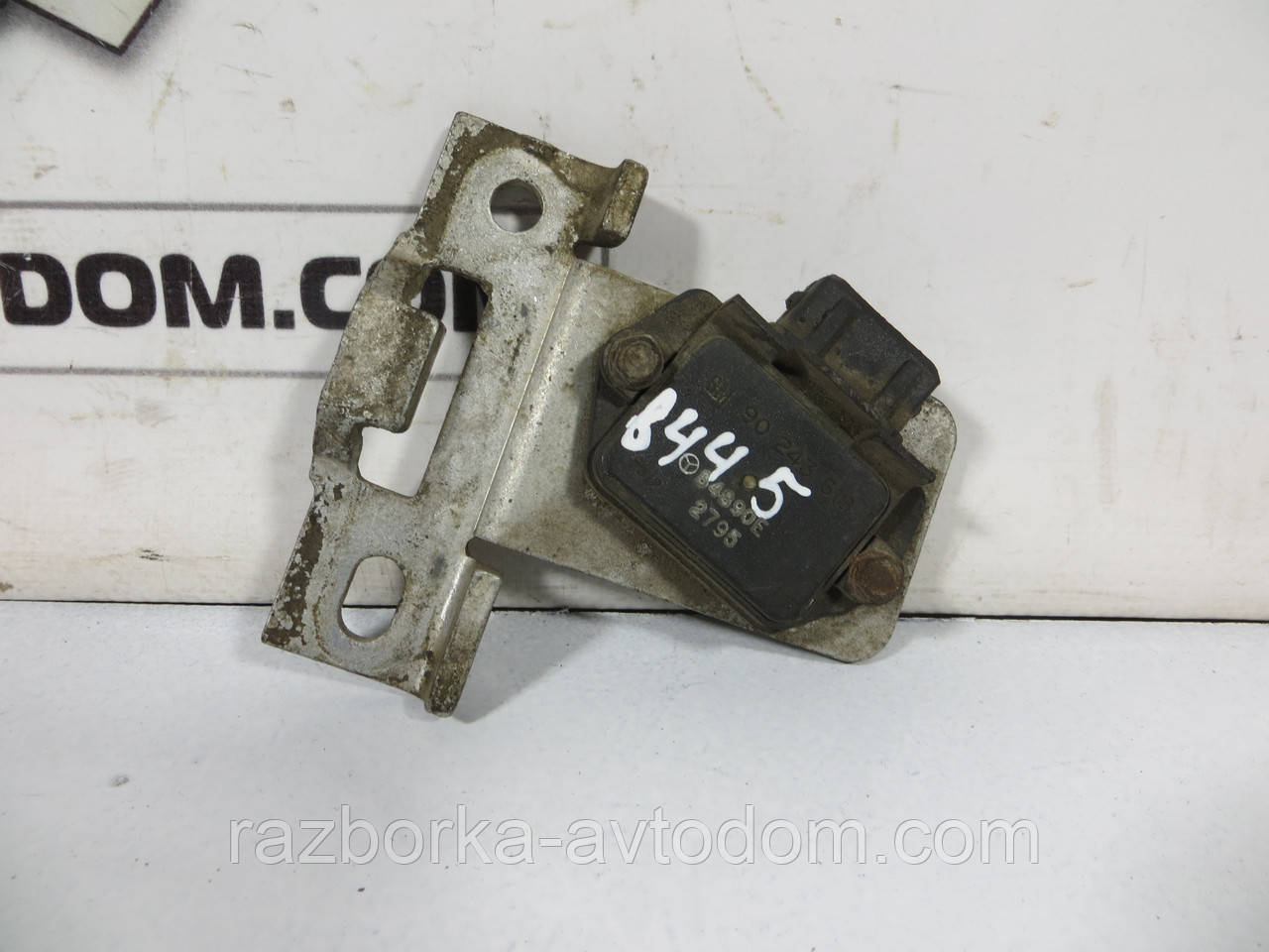Комутатор системи запалювання Opel Vectra B (1995-2003) ОЕ: 90243618