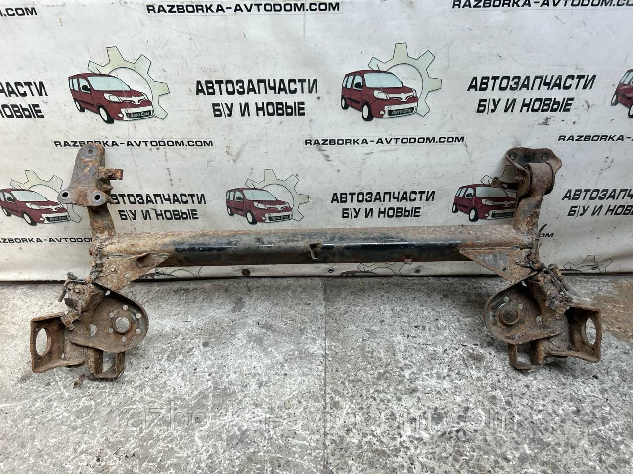 Балка задньої підвіски Hyundai Getz (2002-2010) Гола OE:551001C100