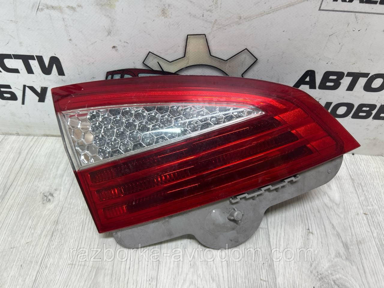 Ліхтар (стоп) задній лівий універсал внутрішній Ford Mondeo MK4 (07-10) OE:1486772