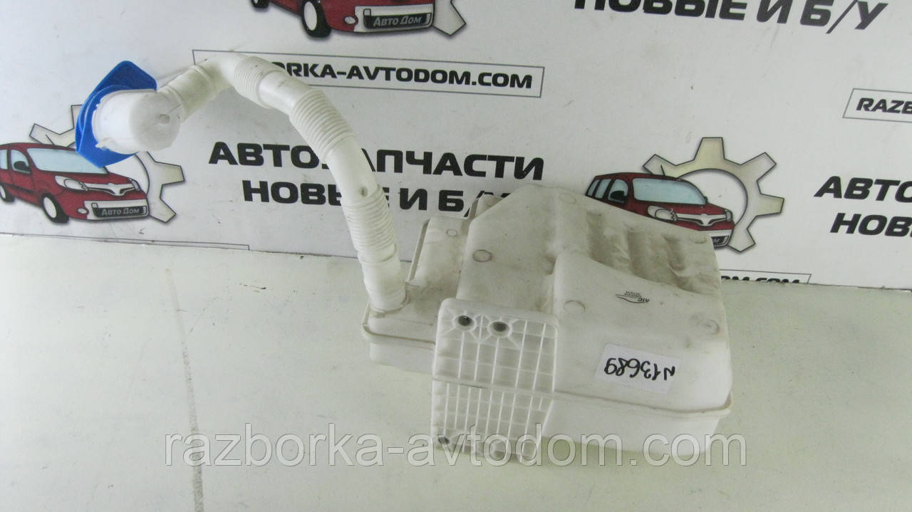 Бачок омивача VW Caddy 3 (04-15), Audi A3 (03-), VW Touran (03-10), Golf 5, Skoda Octavia A5, OE:1K0955453