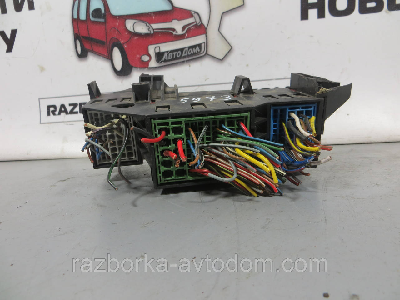 Блок запобіжників Opel Vectra B (1995-2003) ОЕ: 9662761