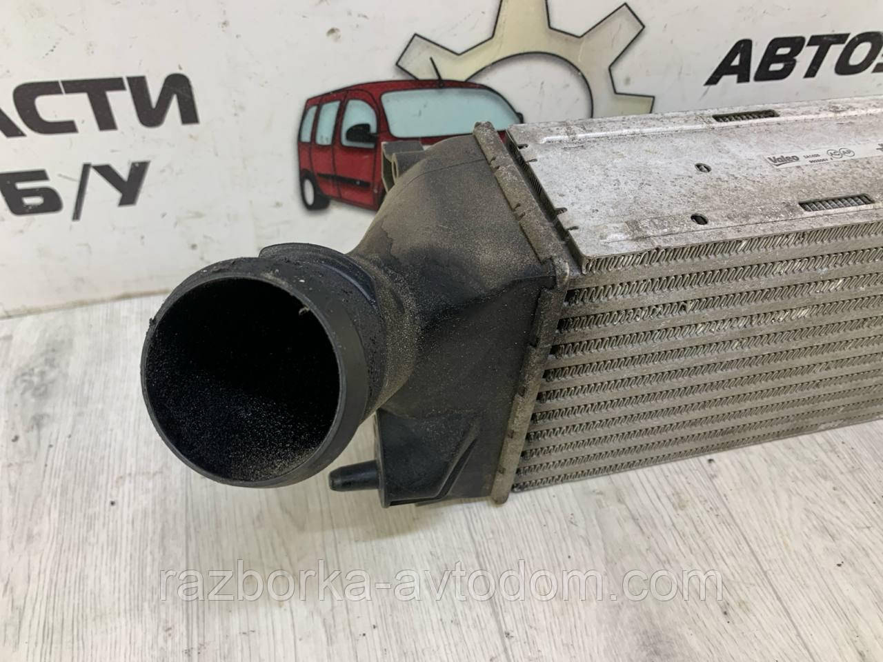Радіатор інтеркулера Peugeot 407 (04-11) OE: 9657073480