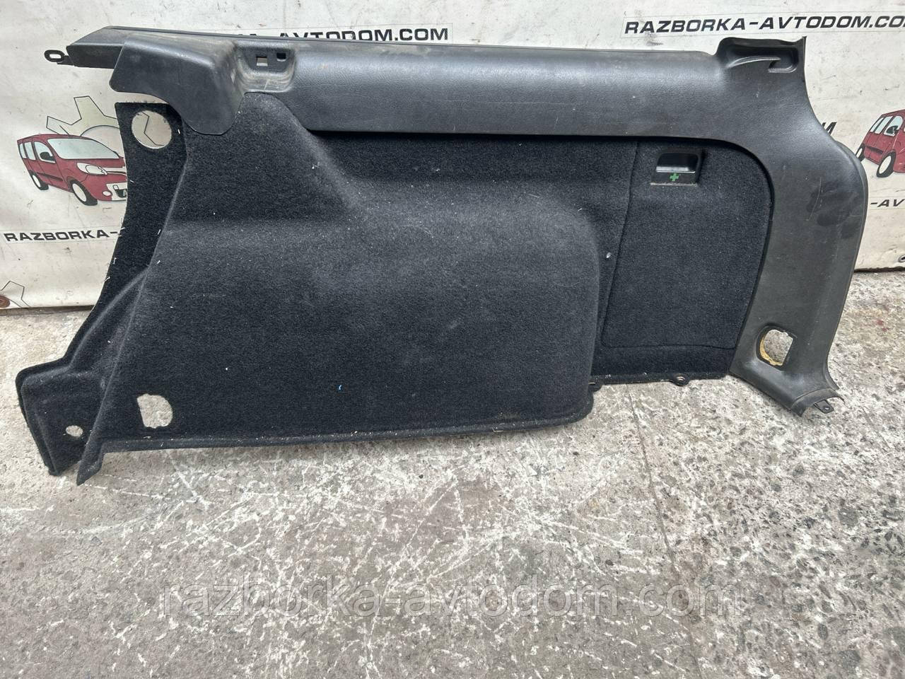 Карта багажника задня права універсал VW Passat B5(96-00) OE:3b9867427