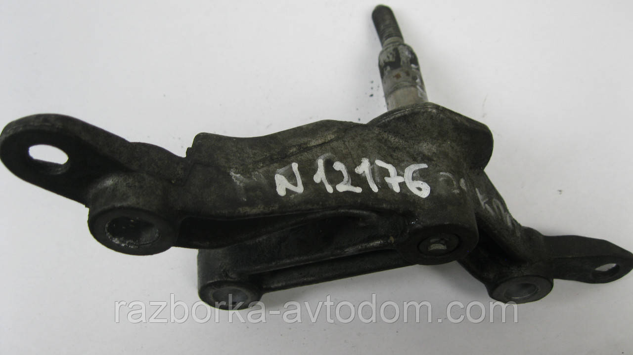 Кронштейн КПП Renault Megane 2 (2003-2009) OE:8200072522