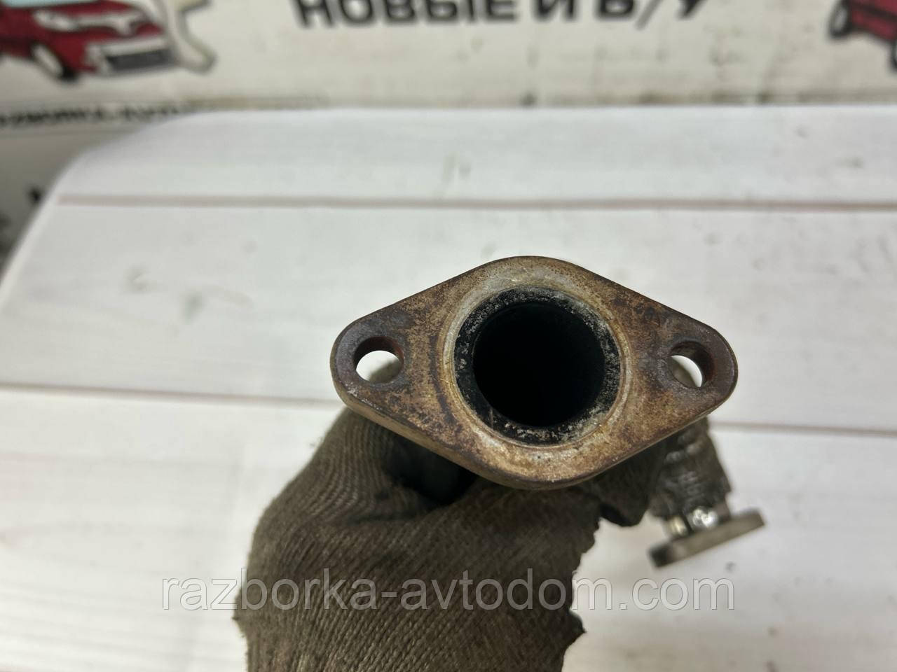 Трубка EGR ЕГР VW Passat B5, A4 B5, A6 C5 1.9TDI OE:028131521P