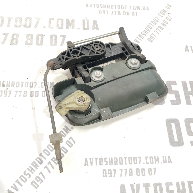 Ручка зовнішня передня ліва Opel Astra G (97-09) 2.0D