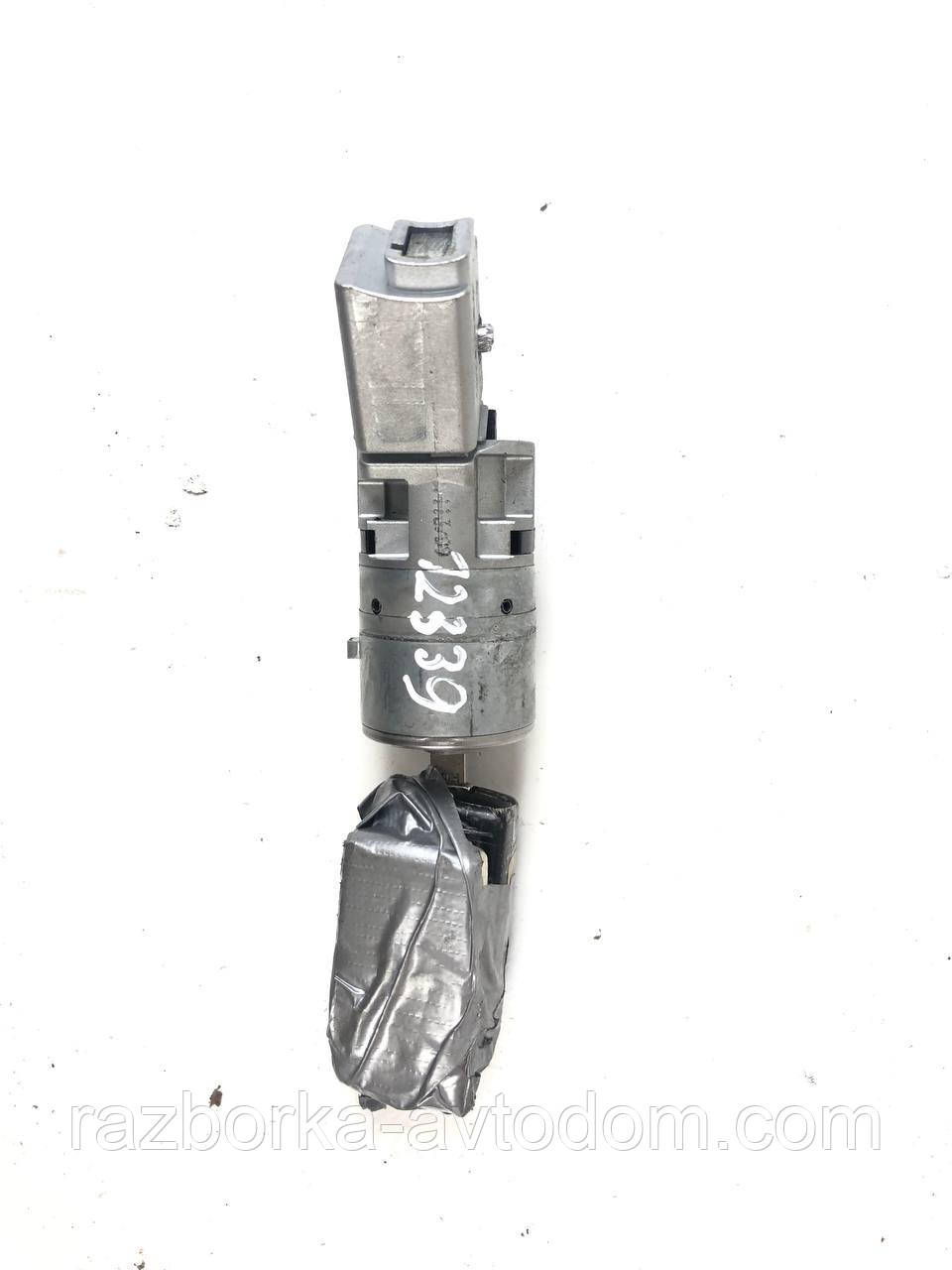 Замок запалювання Citroen C4 Picasso (06-13), Berlingo (08-), Partner (08-) Scudo (07-) Peugeot 307 OE: OE 12339