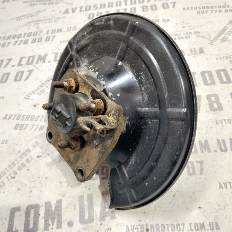 Цапфа задня права Opel Astra G (97-04) 2.0D
