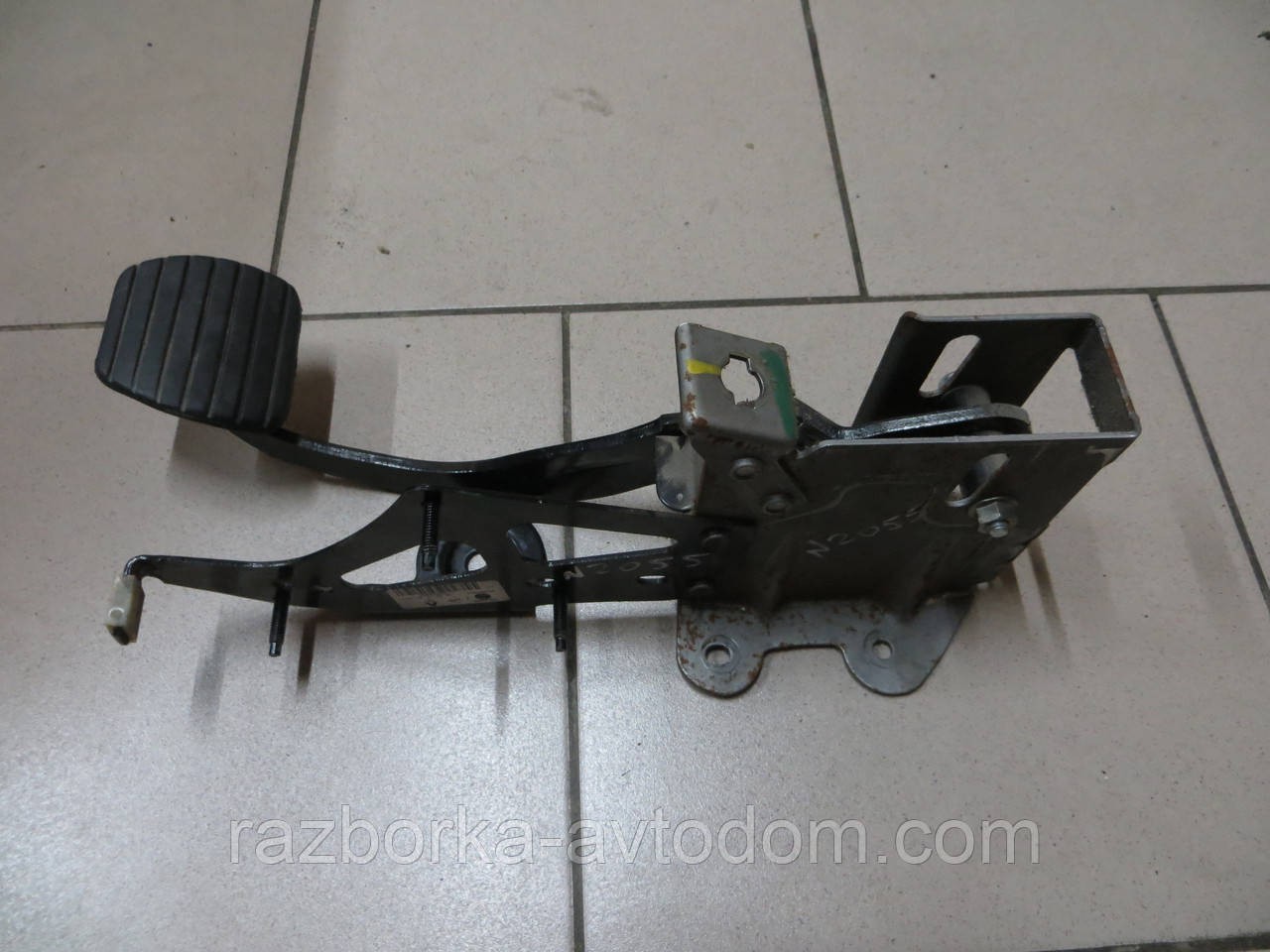 Педаль гальма з механізмом Renault Kangoo (2008-2013) OE:8200467212