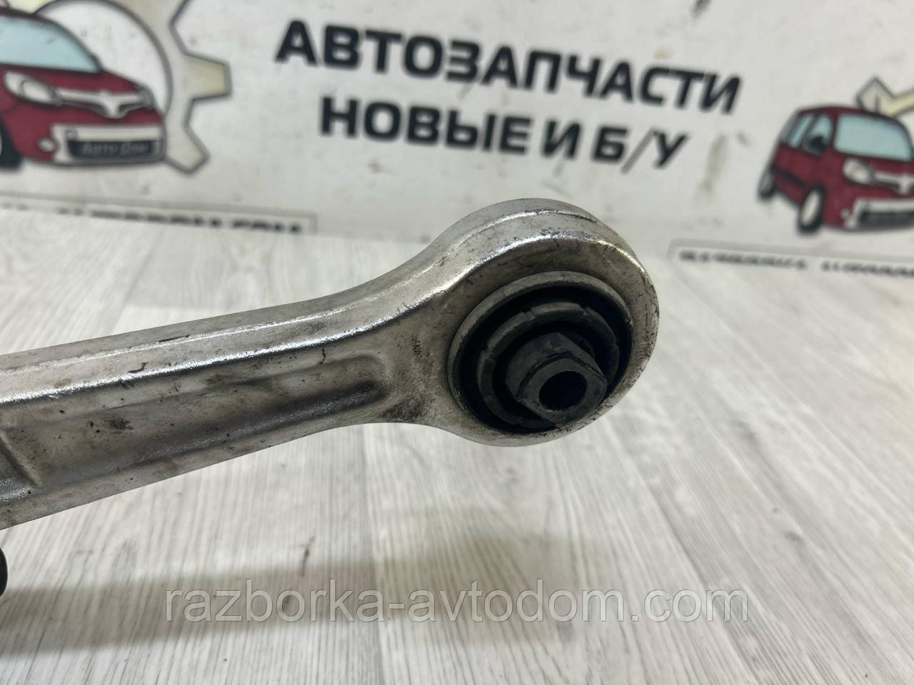 Важіль передній нижній (прав/ лів) Skoda Superb, VW Passat B5, Audi A4, A6, A8 OE:4d0407151p