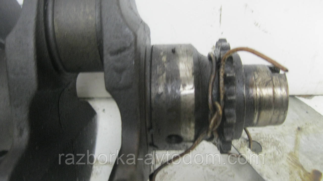 Колінвал VW Polo (1990-1994), Vento (1991-1998), Caddy (1995-2004), Golf 3 (1992-1997) 1.4 OE:030105021AT
