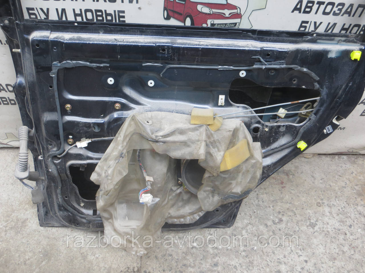 Двері задня права Mitsubishi Pajero Sport 1 (1997-2009) OE:MR981940
