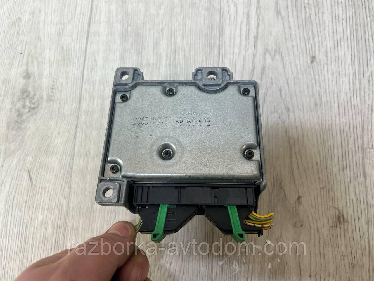 Блок керування AIRBAG Citroen c4, Berlingo B9, C3, C5, Peugeot 207, 308, 308 OE:9662643980