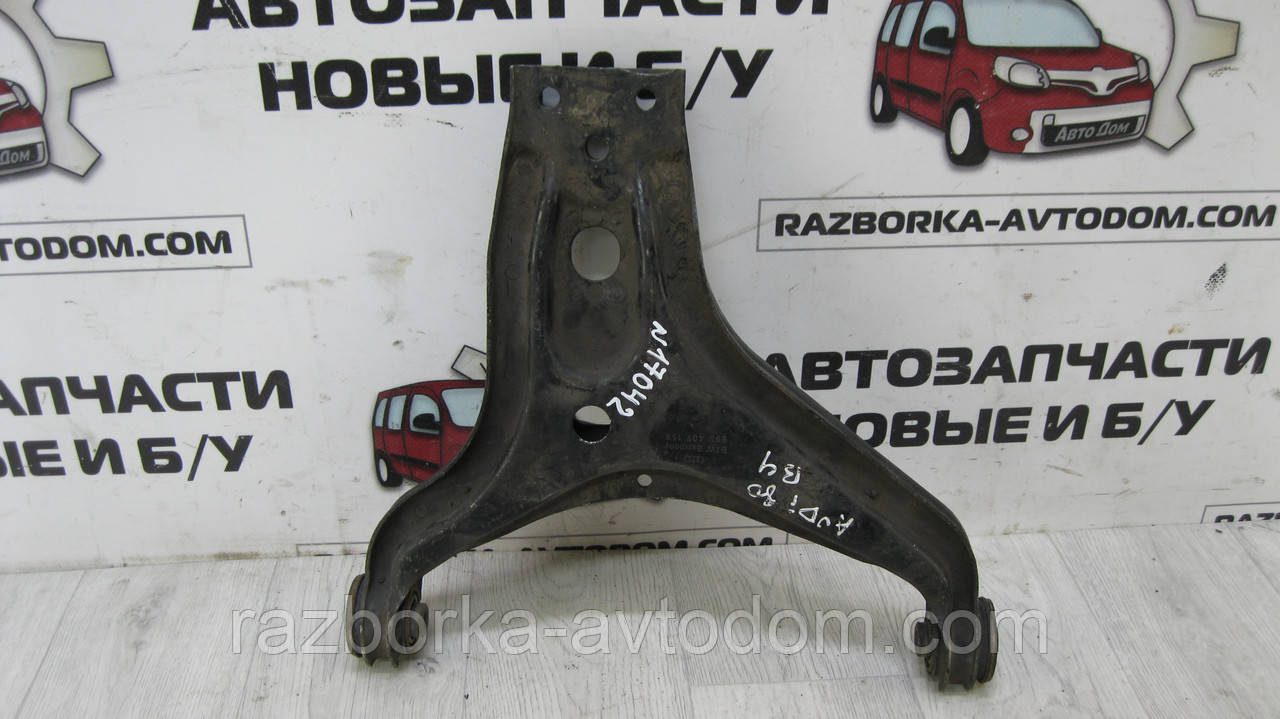 Важіль передній правий Audi 80 B4 (1991-1996) OE: 895407158
