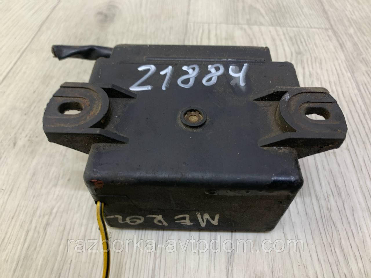 Реле свічок розжарювання Mercedes W124, 190 W201, W631 Е:0015459732