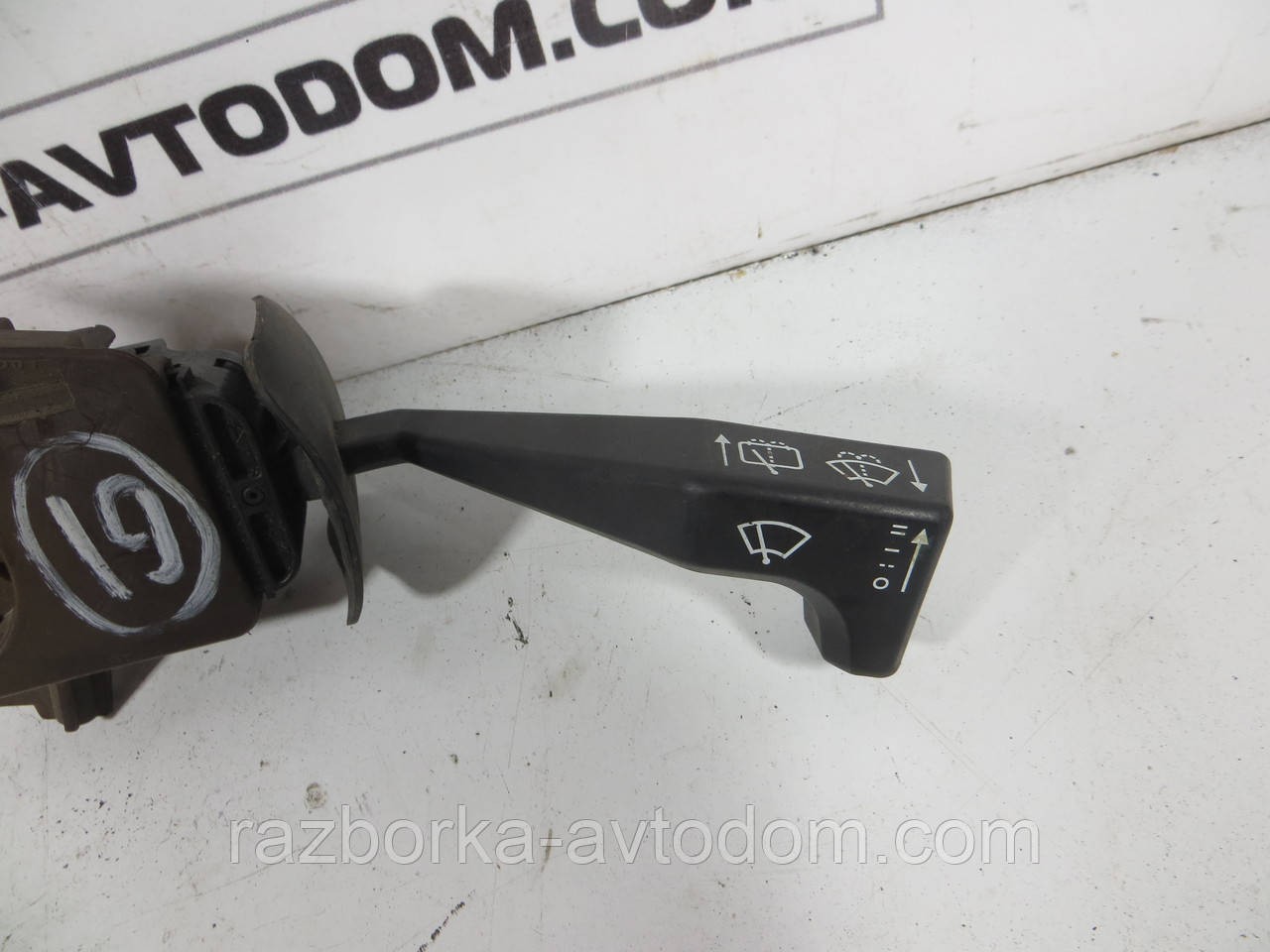 Підрульовий перемикач правий Opel Kadett OEM 90243395