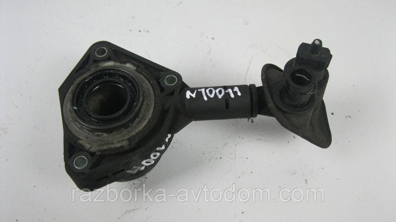 Витискний пошипник Ford Connect (2002-2013), Focus 2 (2004-2011) 1.8D OE:FT68060 OE 3M517A564BE