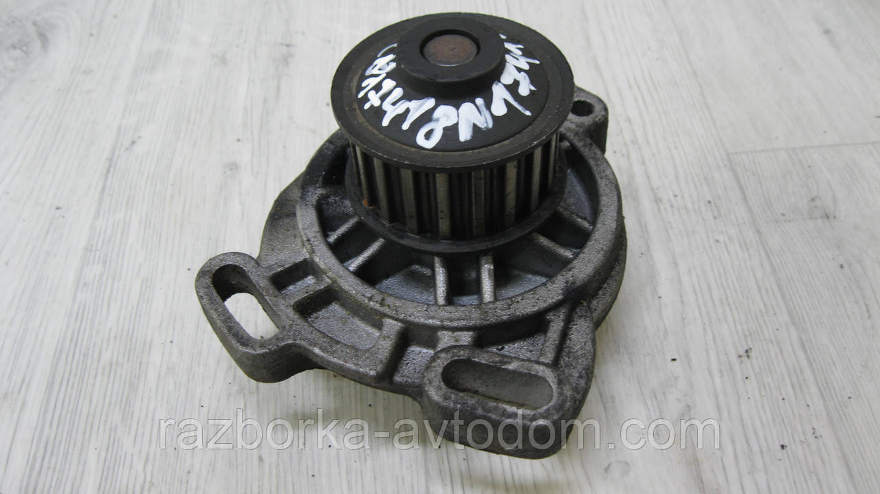 Насос системи охолодження (помпа) VW Lt28-55 (1975-1996) 073121004, 073121004V, 073121004X, 073121005, 73121005