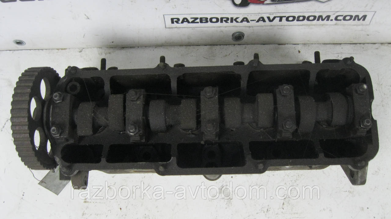 Головка блока циліндрів (ГБЦ) VW Golf II 1.6 (1974-1983) OE:049103373