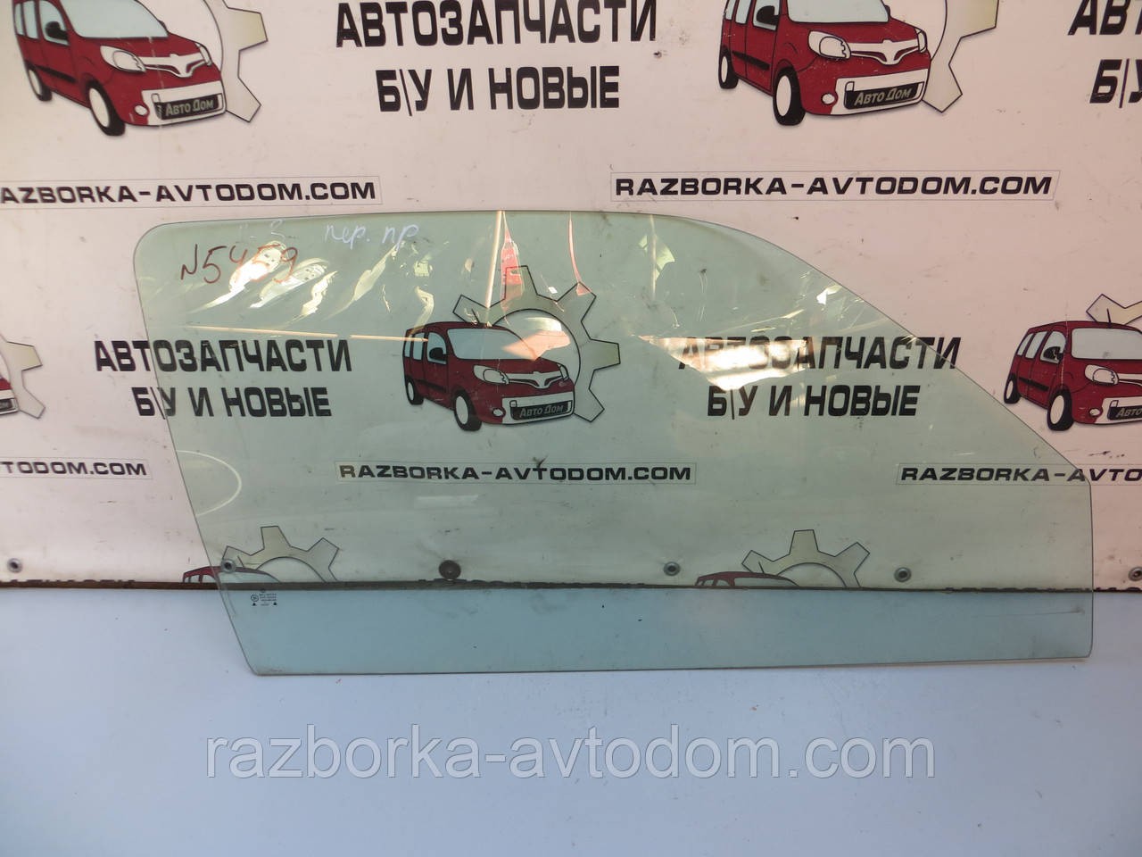 Скло передніх правих дверей (2 дверцята) VW GOLF 3 (1992-1997) ОЕ: 1H3 845 202 OE 1H3845202A