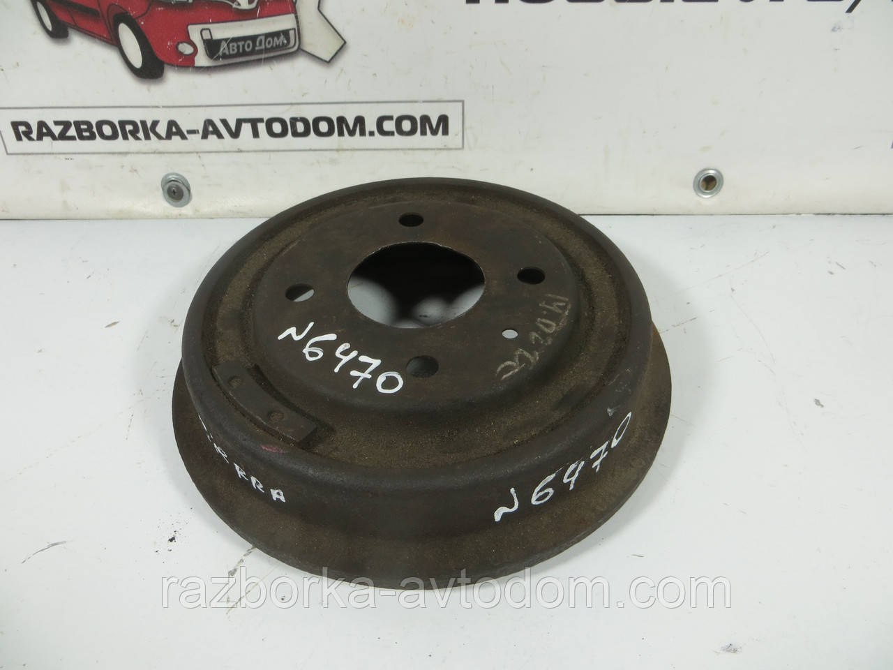 Тормозной барабан задний Ford Sierra , Escort , Orion , Taunus  ОЕ:  6183822