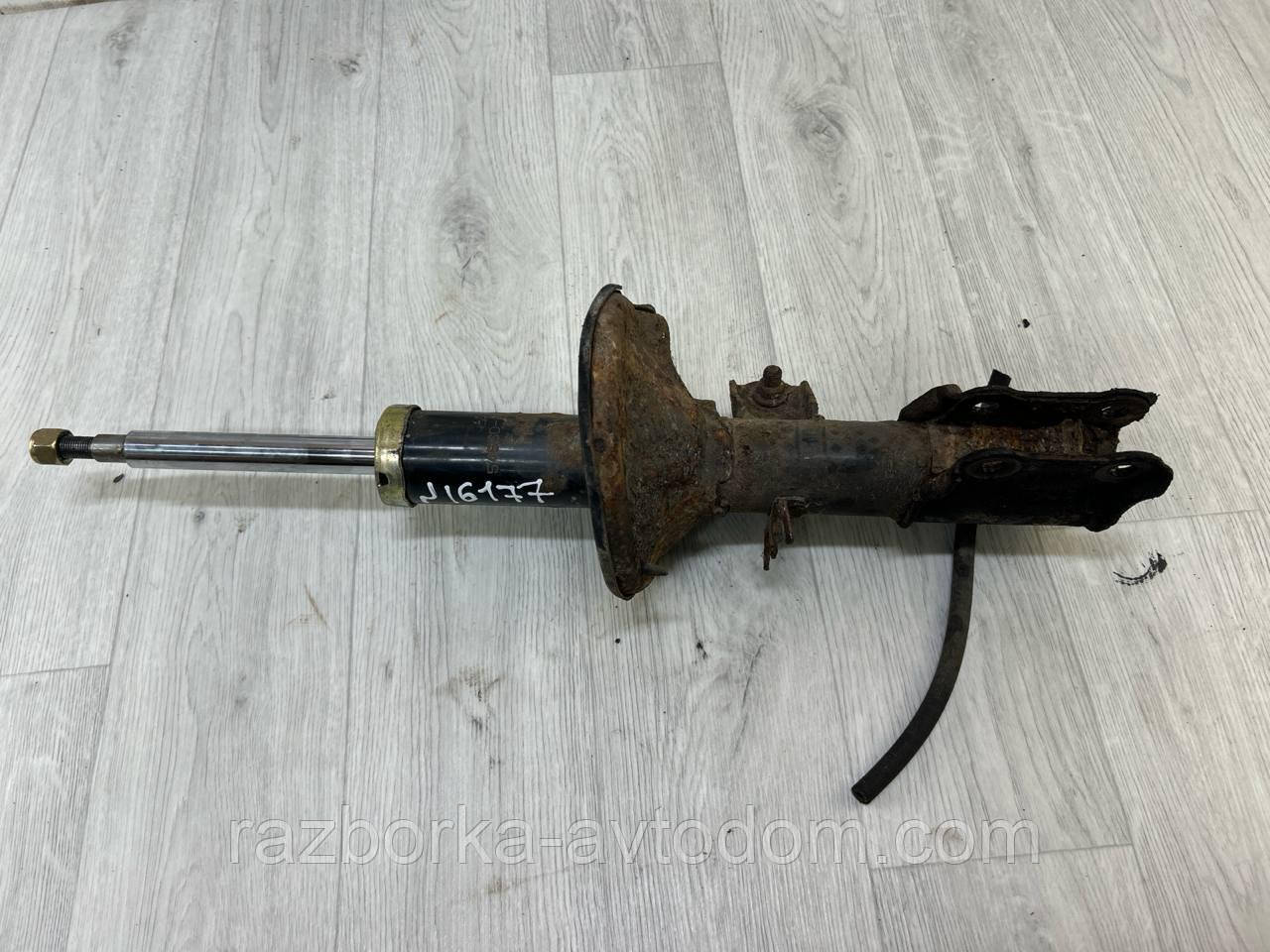 Амортизатор передній правий Hyundai Getz (02-10) OE:546601C600