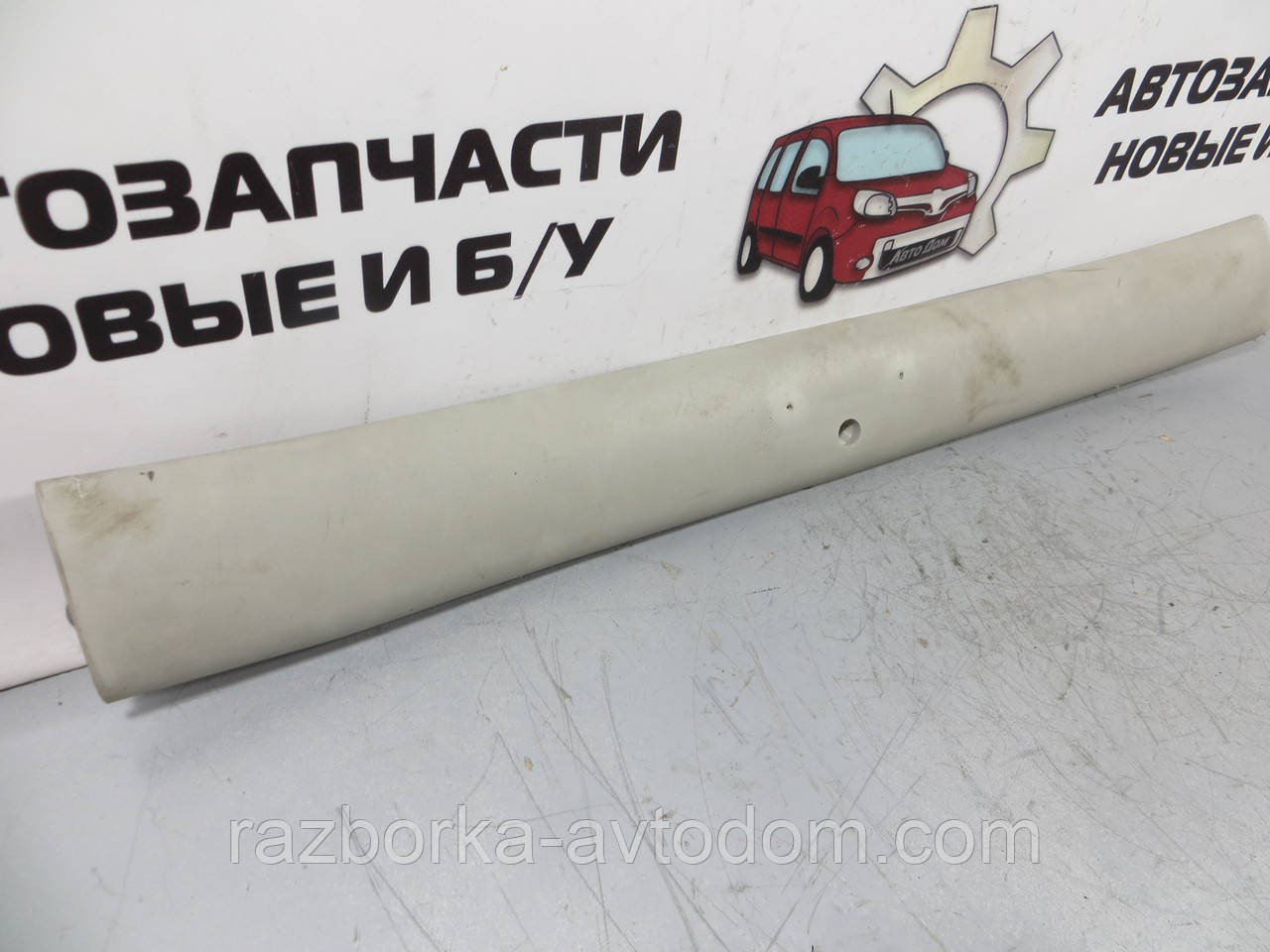 Облицювання/пластик/накладка кришки багажника середня OPEL VECTRA B (1999-2003) ОЕ: 90503178