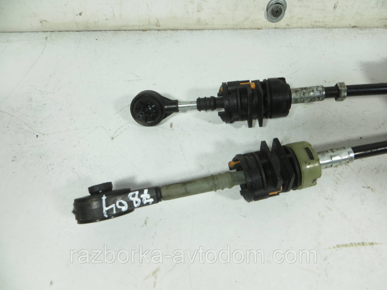Трос перемикання КПП FORD CONNECT (2002-2013) Дефект ОЕ: 1208559 OE BT1R7E395AB