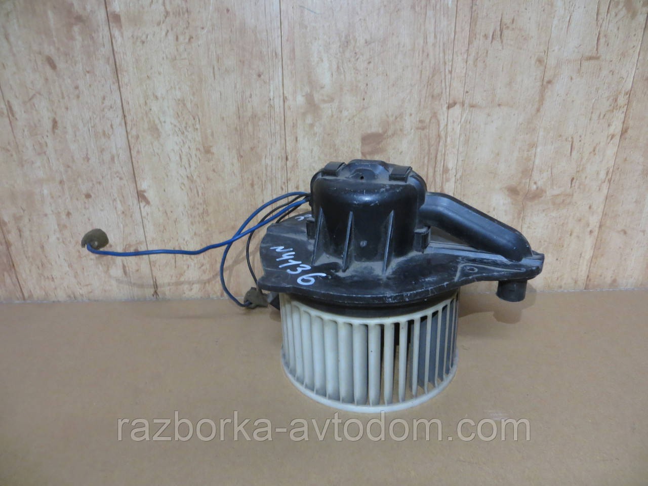Моторчик пічки Mazda 626 GC (83-87) OEM GA97-76-424