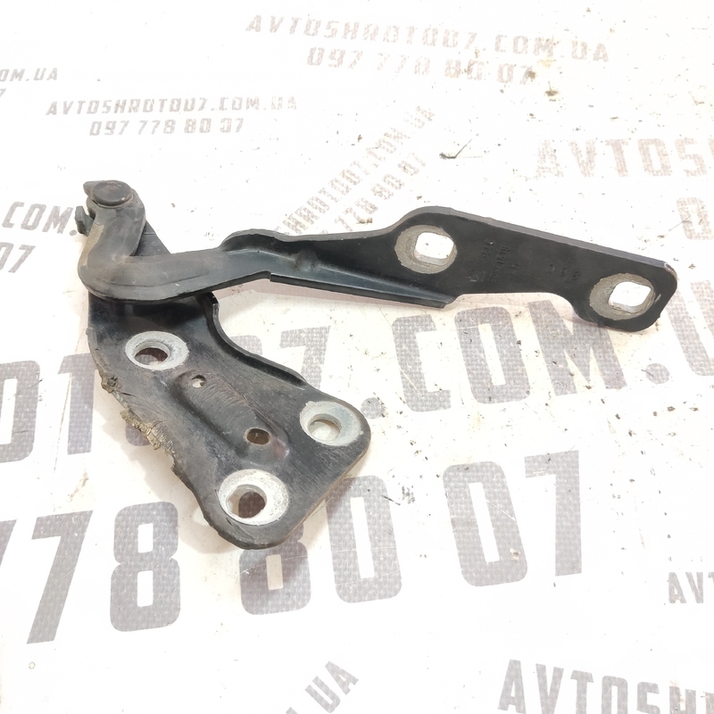 Петля капоту ліва Opel Astra G (97-04) 2.0 дизель