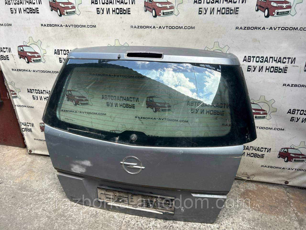 Кришка багажника Opel Zafira B (2005-2010) OE:93185632 Дефект! фото 2
