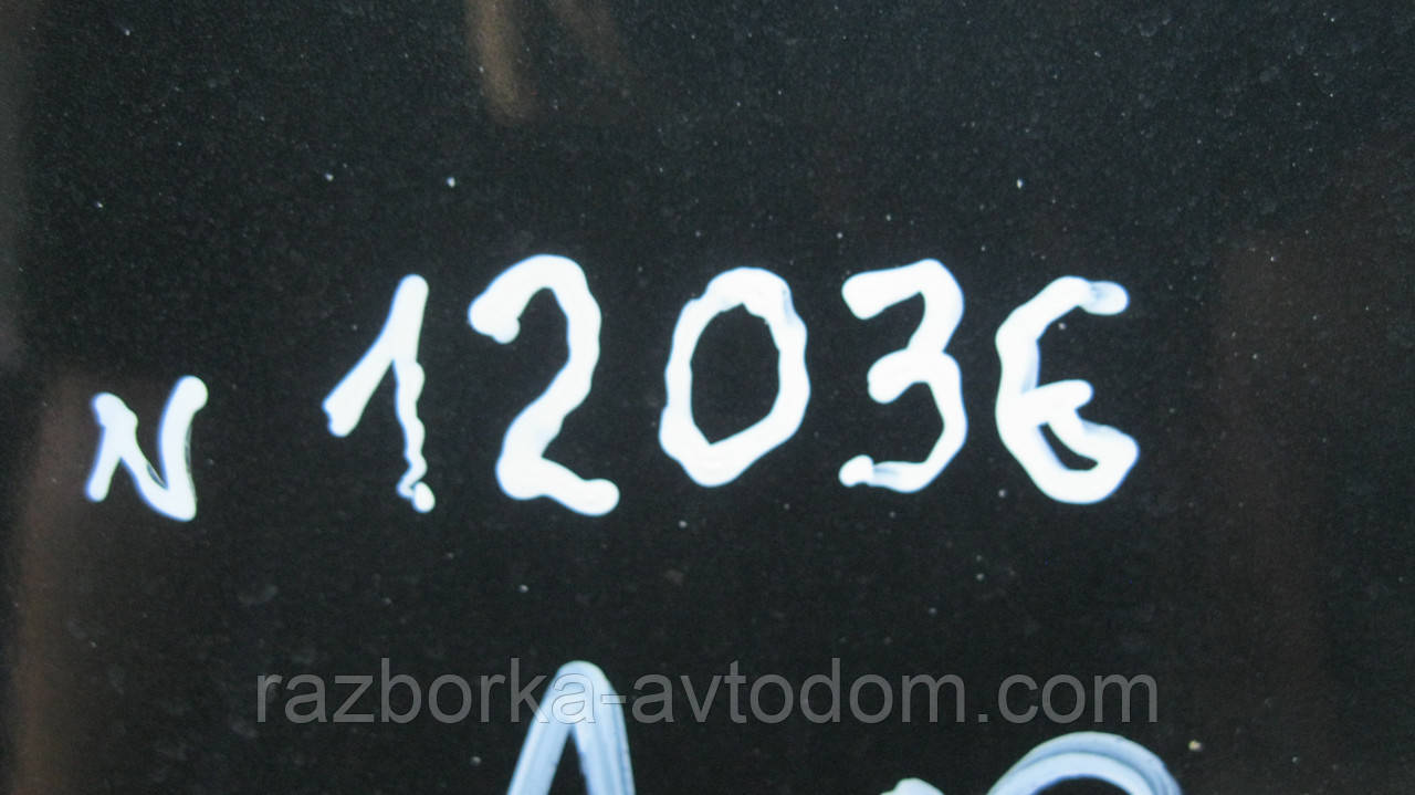 Двері задня права сорочечка глухі Renault Trafic, Opel Vivaro, Nissan Primastar (2000-2014) OE:7750311422