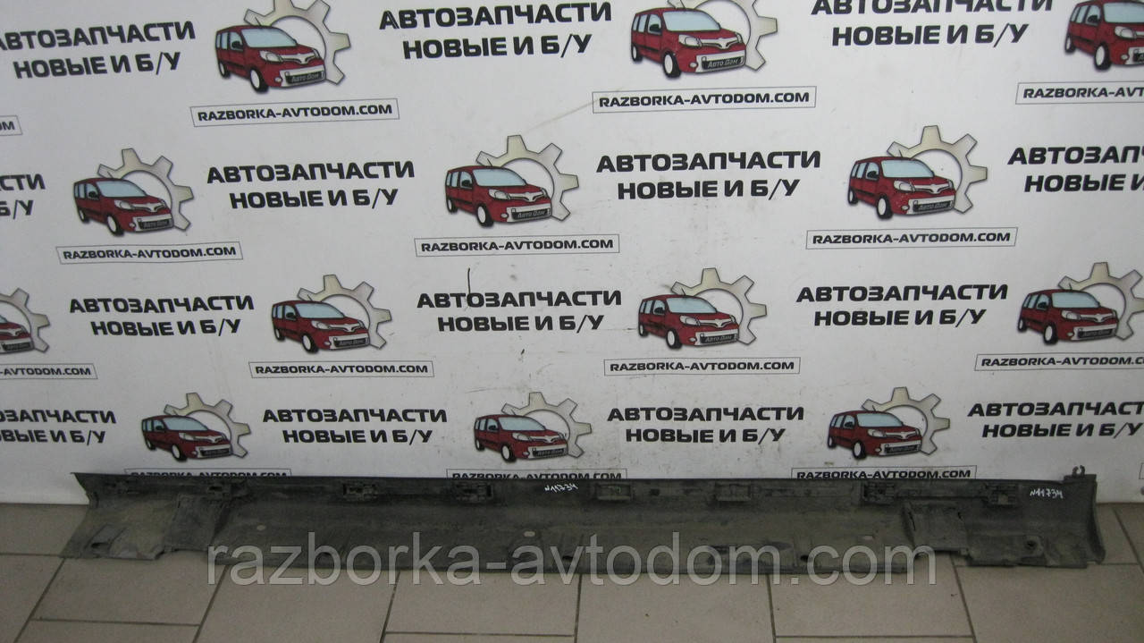 Накладка порога лівого Opel Corsa C (2000-2012) OE:09165717