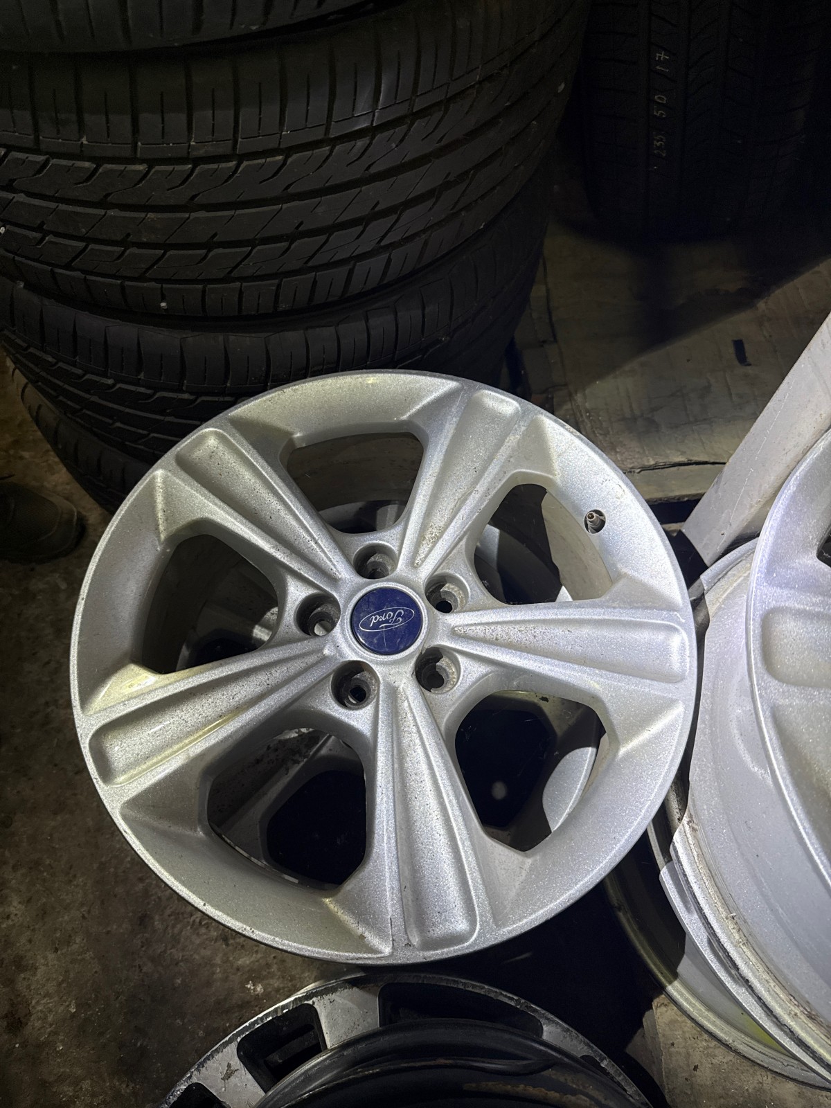 Комплект дисків Ford Escape 3