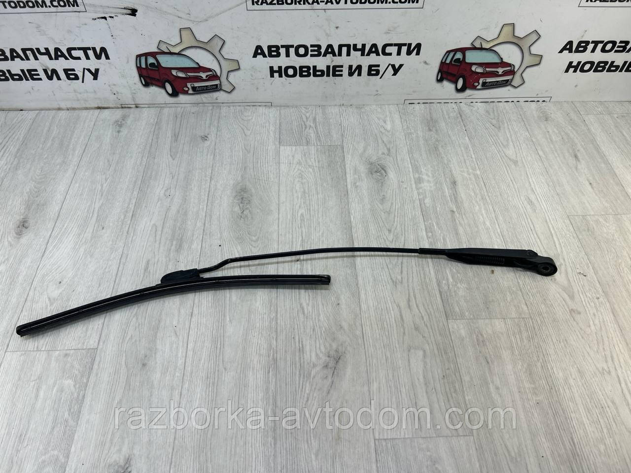 Важіль склоочисника Передній правий (двірник) Opel Corsa C (00-06) OE:9114667