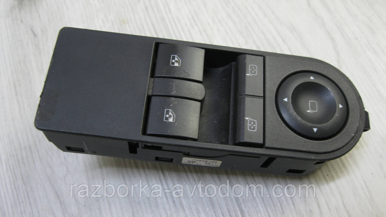 Блок керування склопідіймачами лівий Opel Zafira B (2005-2010) OE:13228706