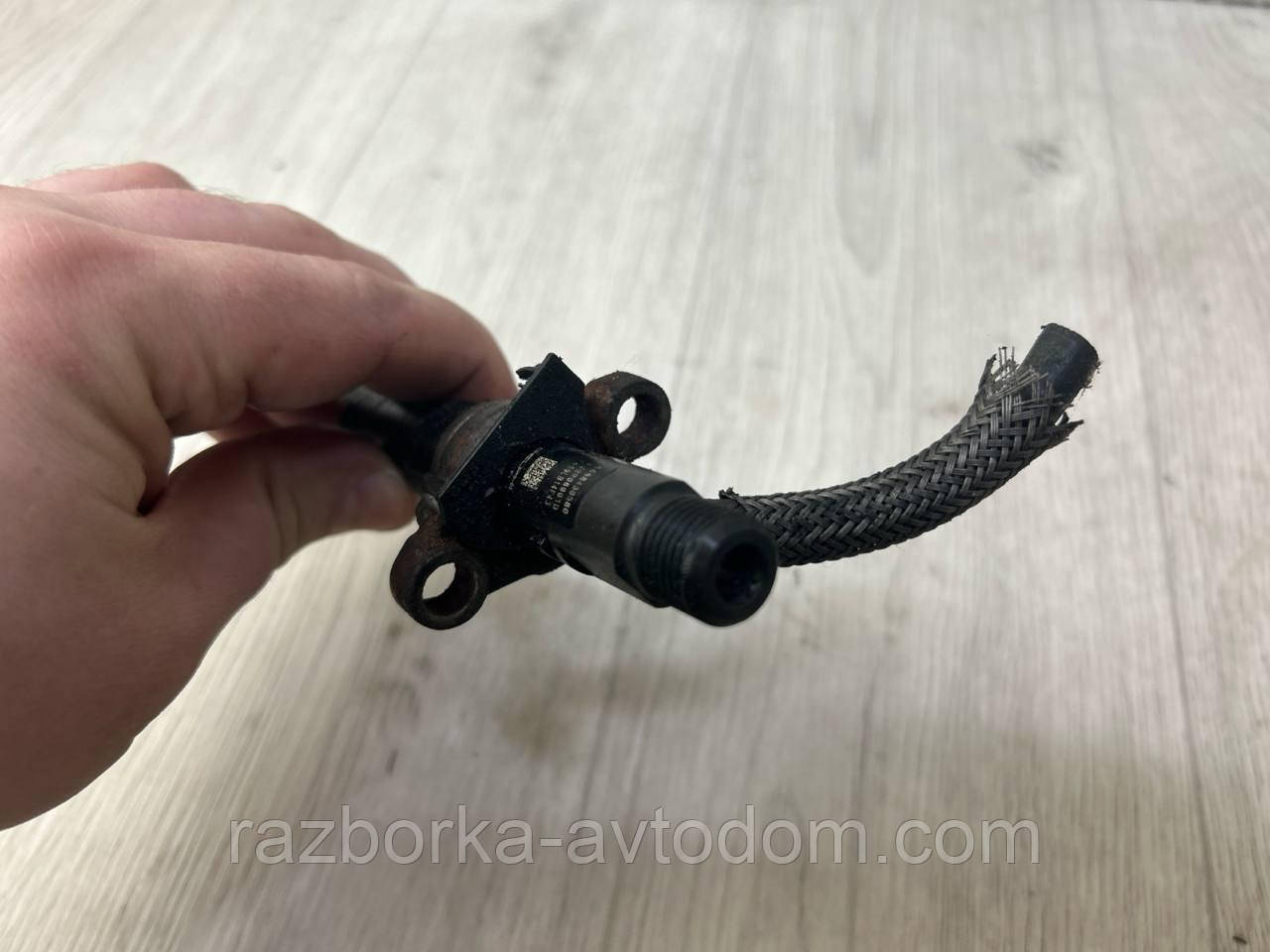 Форсунка дизельна 2.0HDI Peugeot 407 (04-), Citroen Jumpy (07-), Scudo (07-) OE:9688438580, Ejbr06001d