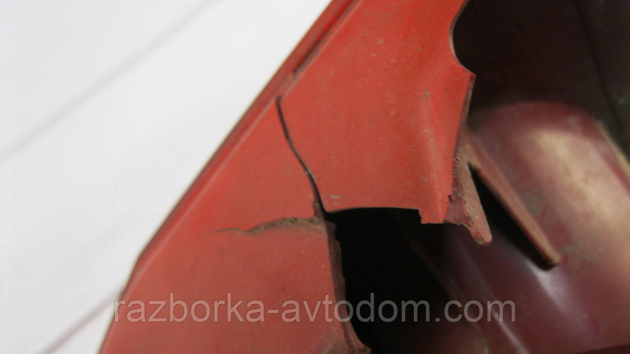Ліхтар задній правий Hyundai Getz (2002-2005) Дефект OE:924201C010