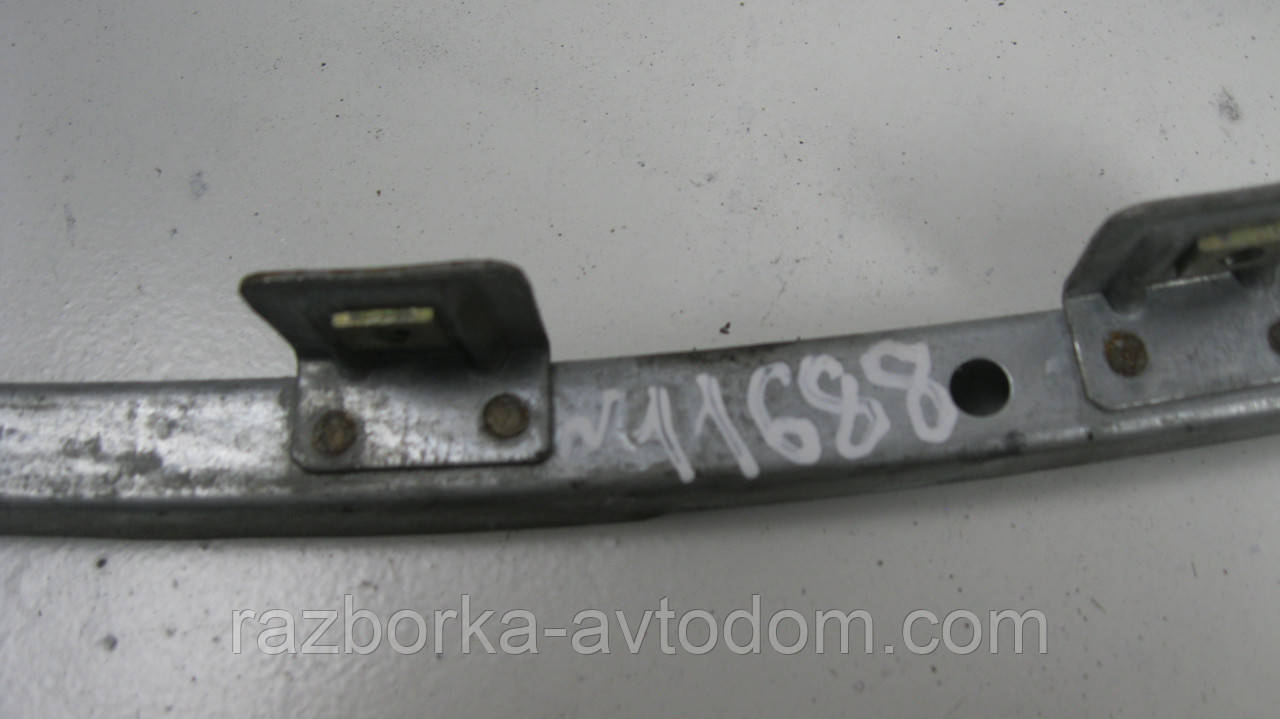 Напрямна скла задньої правої двері Opel Corsa C (2000-2012) OE:24449533 фото 2