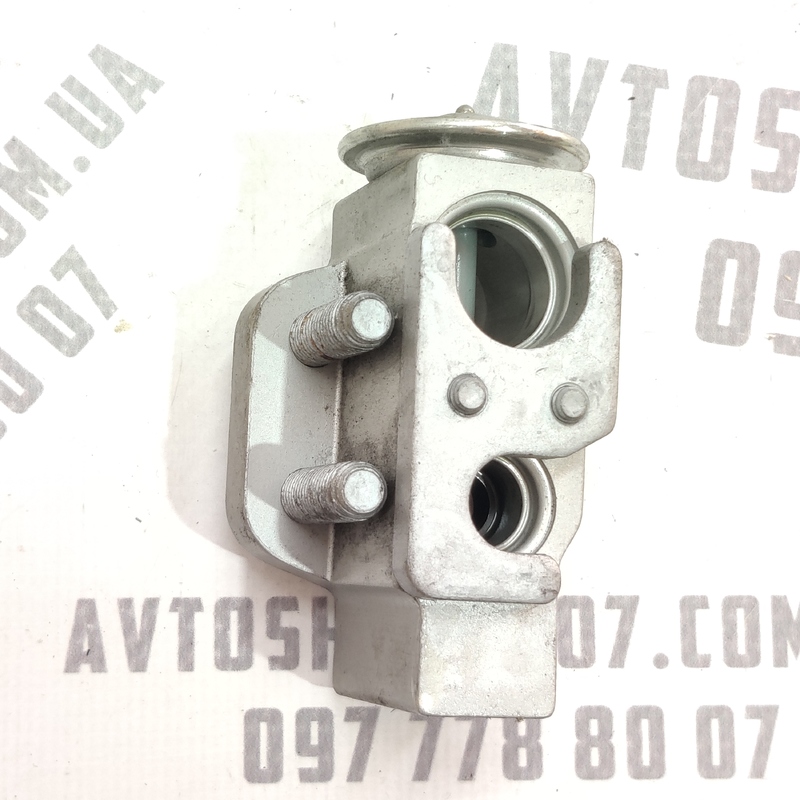 Клапан кондиціонера Audi A4 B8 (07-15) 2.0 Дизель