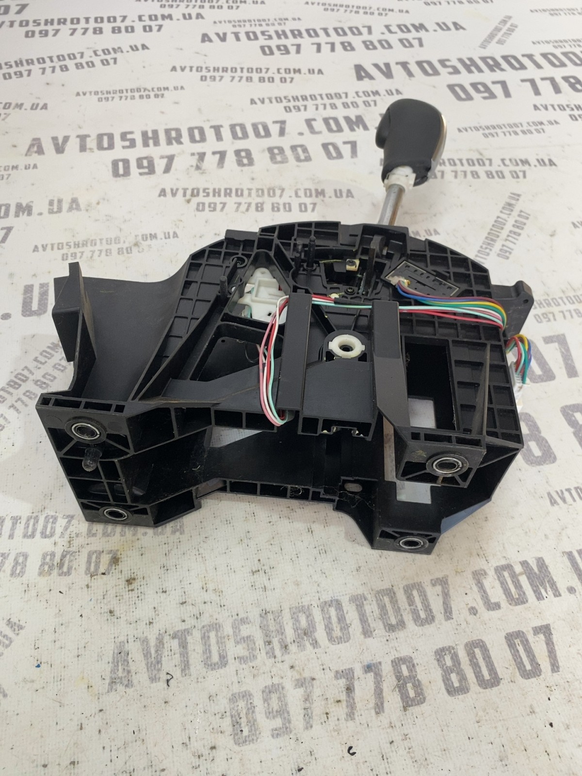 Куліса перемикання передач Nissan Rogue T32 OEM 349016FL1B